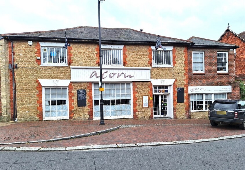 10-14 Wharf St, Godalming à louer - Photo de l’immeuble – Image 1 sur 1