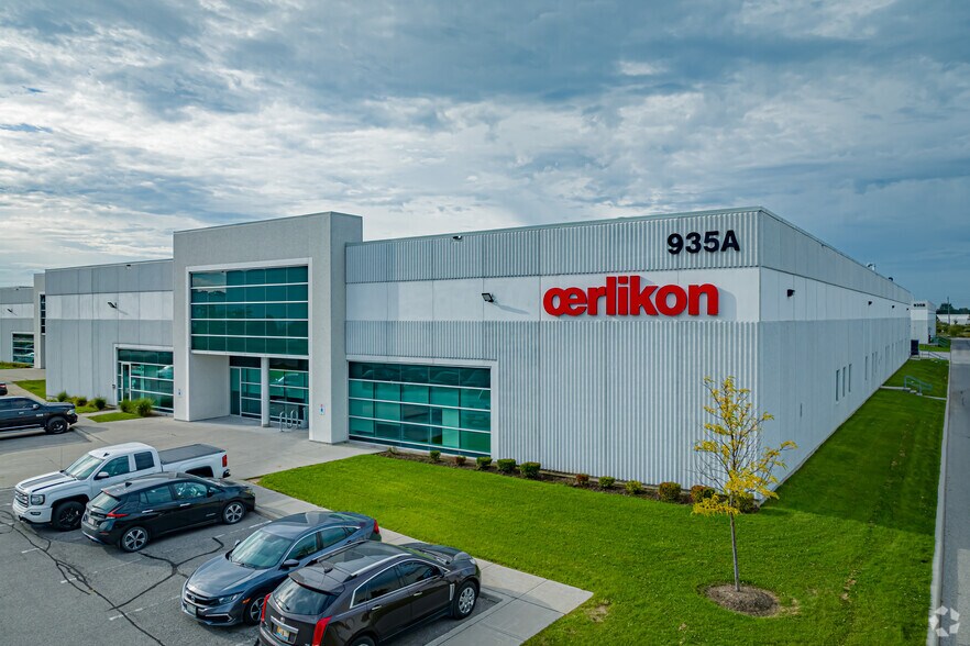 935A Southgate Dr, Guelph, ON à louer - Photo de l’immeuble – Image 3 sur 16