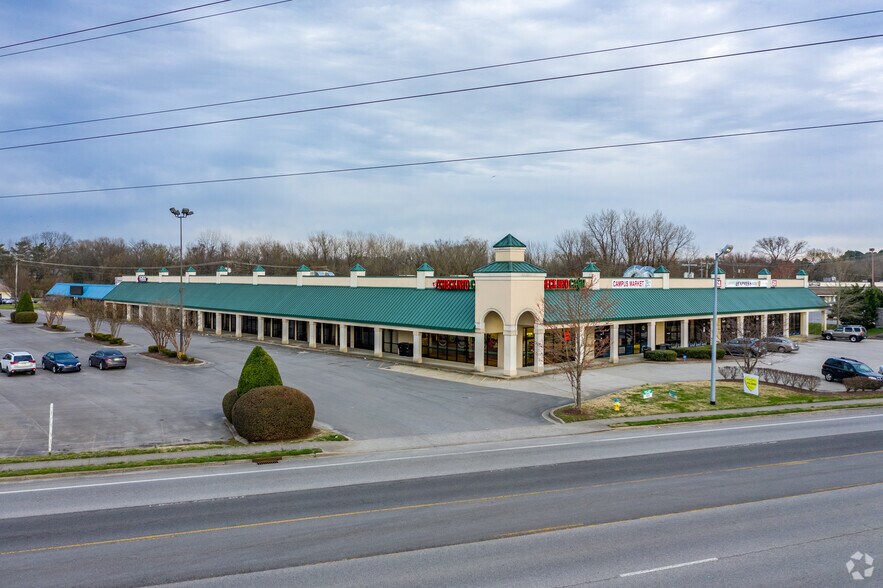 1660 S Middle Tennessee Blvd, Murfreesboro, TN à vendre - Photo principale – Image 1 sur 7