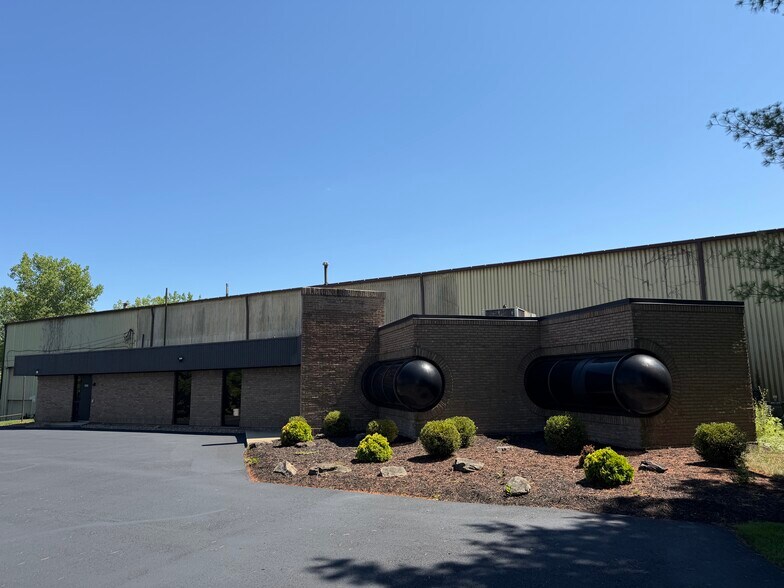 3920 Congress Pkwy, Richfield, OH à vendre - Photo de l’immeuble – Image 2 sur 20