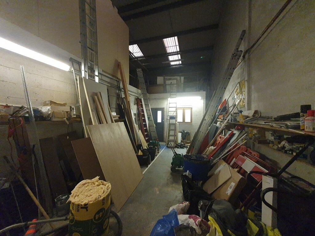 Avenue Clos, Birmingham, WMD B7 4NU - Lot Unit 22 - - Photo intérieure - Image 2 of 4