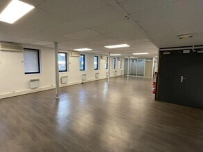 171 Avenue Georges Clemenceau, Nanterre à louer Photo intérieure– Image 1 sur 4