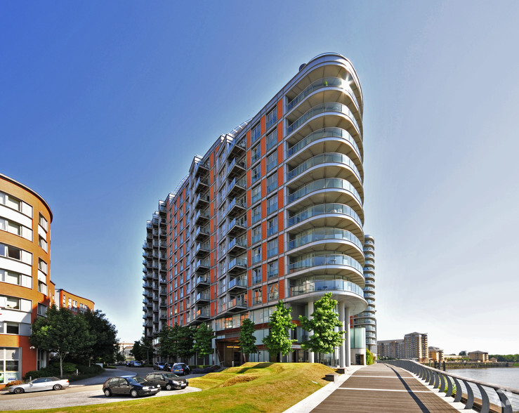 1 Fairmont Ave, Londres à vendre - Photo de l’immeuble – Image 2 sur 9