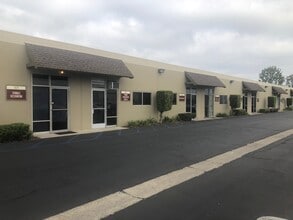 3602-3628 W Pendleton Ave, Santa Ana, CA à louer Photo intérieure– Image 2 sur 2