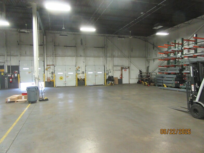 4629 Crossroads Park Dr, Liverpool, NY à louer - Photo intérieure – Image 3 sur 4