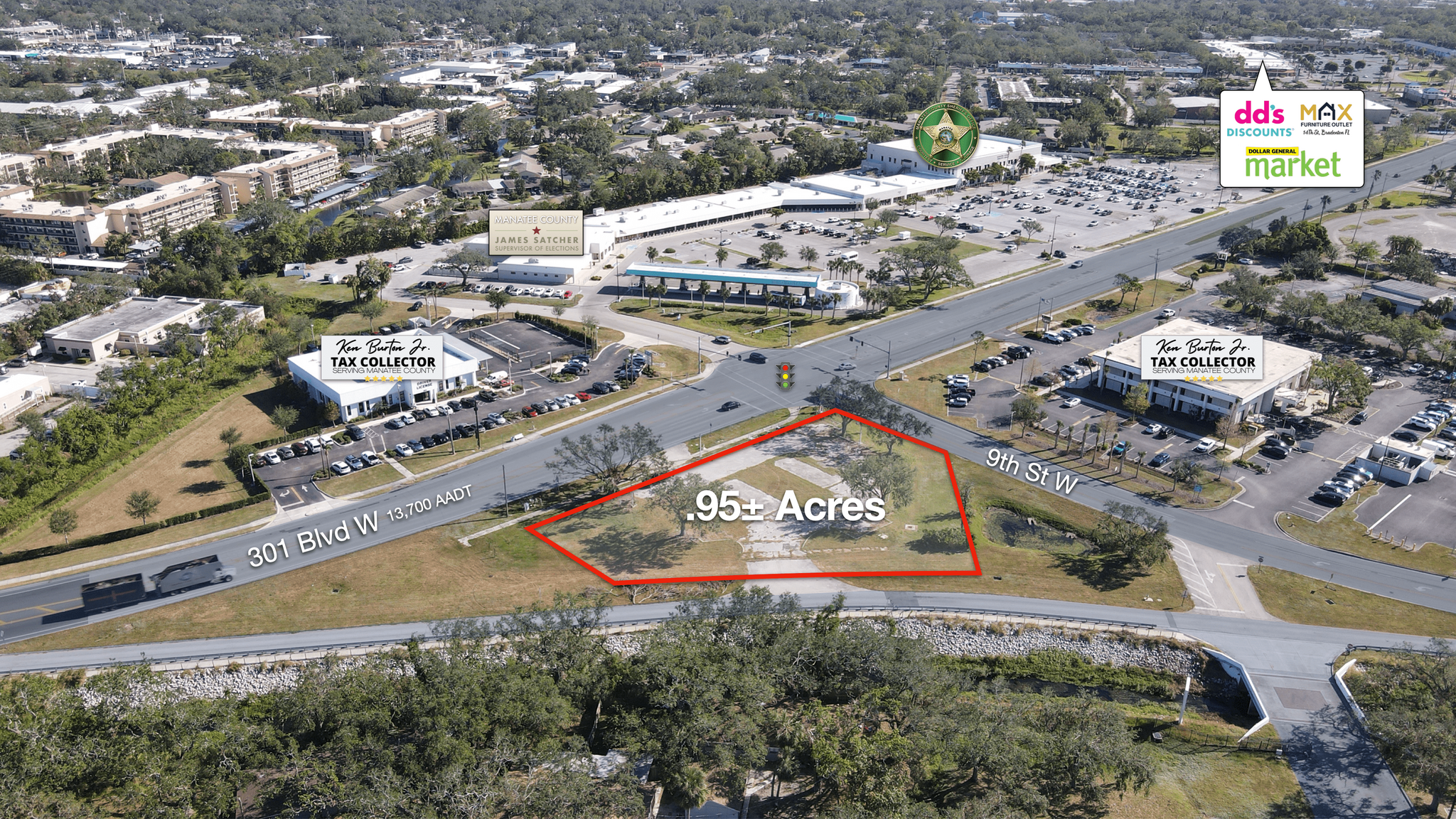 905 301 W blvd, Bradenton, FL à vendre Photo de l’immeuble– Image 1 sur 4