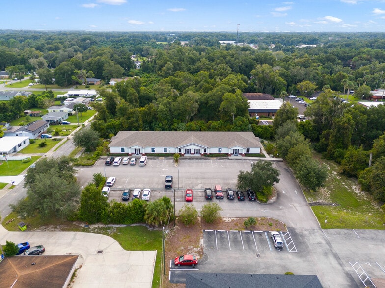 844 N Stone St, Deland, FL à vendre - Photo de l’immeuble – Image 3 sur 47