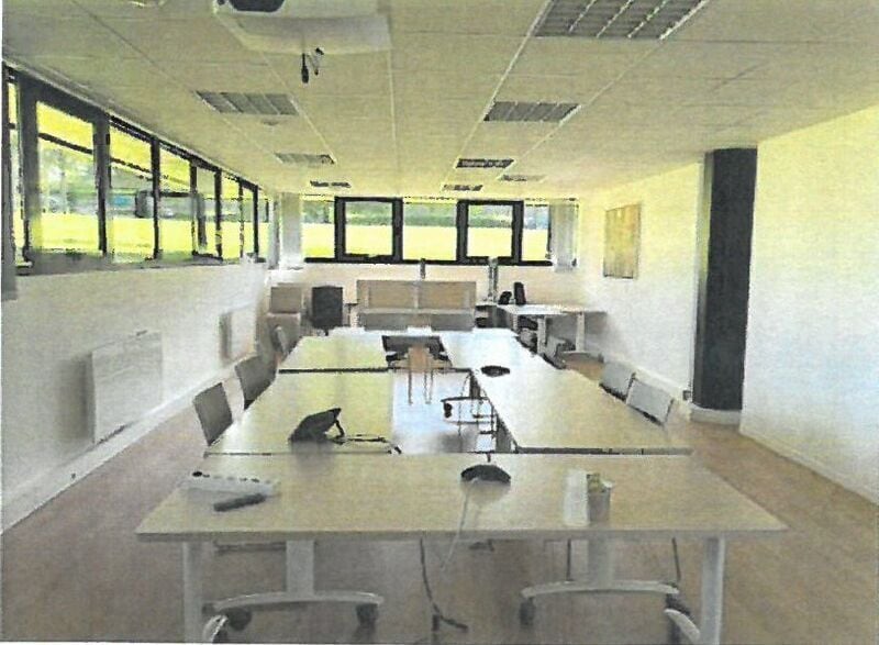 Bureau dans Mont-Saint-Aignan à louer - Photo intérieure – Image 3 sur 7