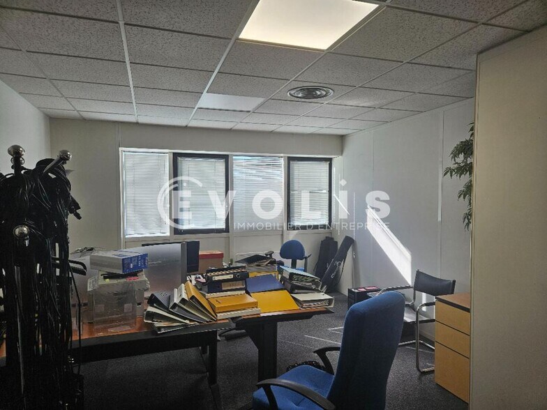 Bureau dans Les Ulis à vendre - Photo intérieure – Image 3 sur 7