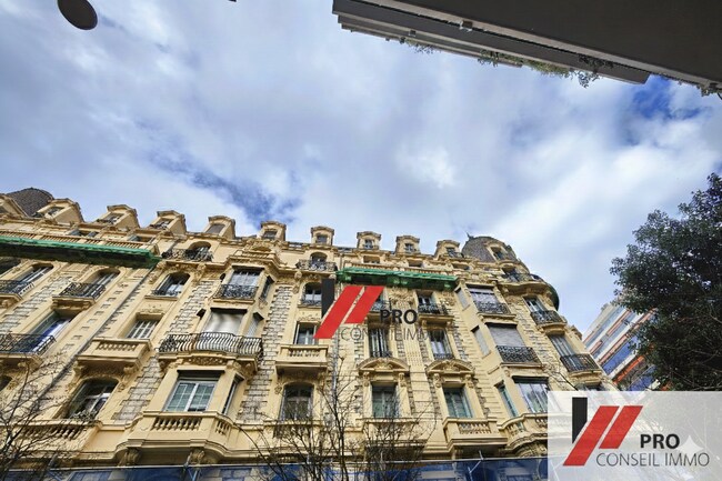 Plus de détails pour 22 Rue Maréchal Joffre, Nice - Bureau/Médical à louer