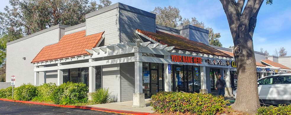 849-985 E Stanley Blvd, Livermore, CA à louer - Photo de l’immeuble – Image 1 sur 2