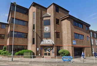 Plus de détails pour Victoria St, Luton - Bureau à louer