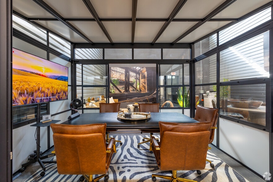 15431 Fitzhugh Rd, Dripping Springs, TX à vendre - Photo intérieure – Image 3 sur 21