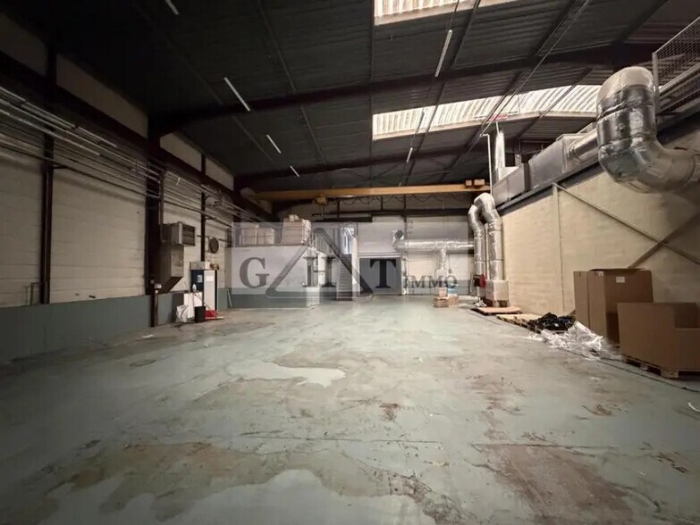 Industriel/Logistique dans Bondoufle à louer - Photo de l’immeuble – Image 1 sur 7