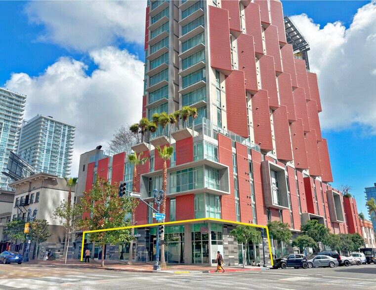 929 9th Ave, San Diego, CA à louer - Photo de l’immeuble – Image 2 sur 2