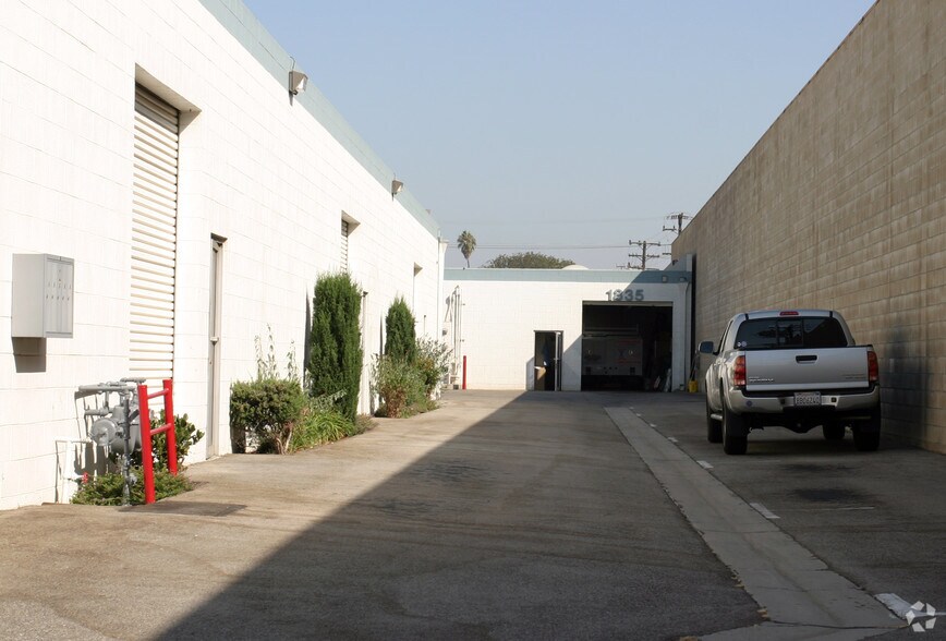 1835 169th St, Gardena, CA à vendre - Photo de l’immeuble – Image 2 sur 3