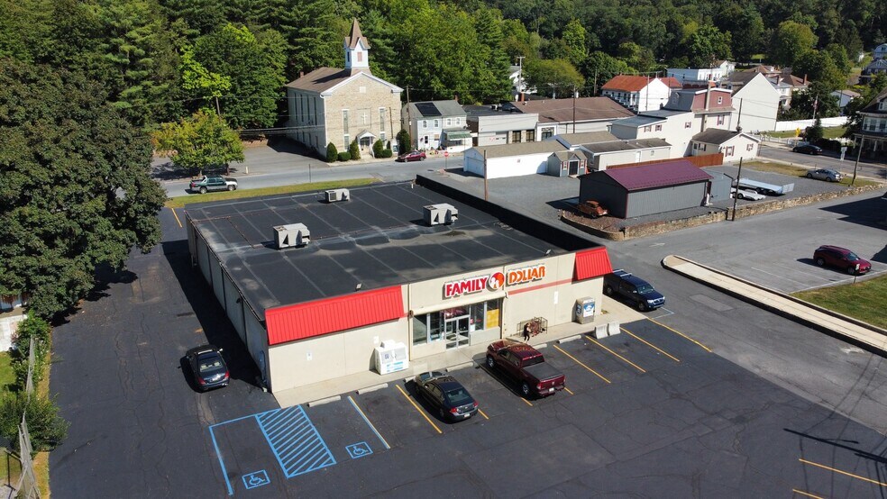 14 Spring St, Tremont, PA à vendre - Photo de l’immeuble – Image 3 sur 5