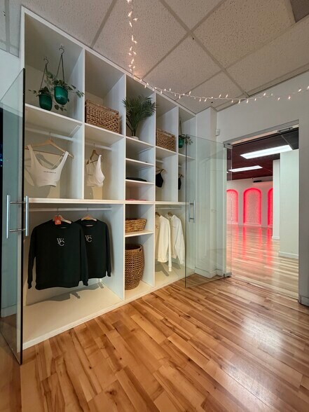 2020 I St, Sacramento, CA à louer - Photo de l’immeuble – Image 3 sur 18