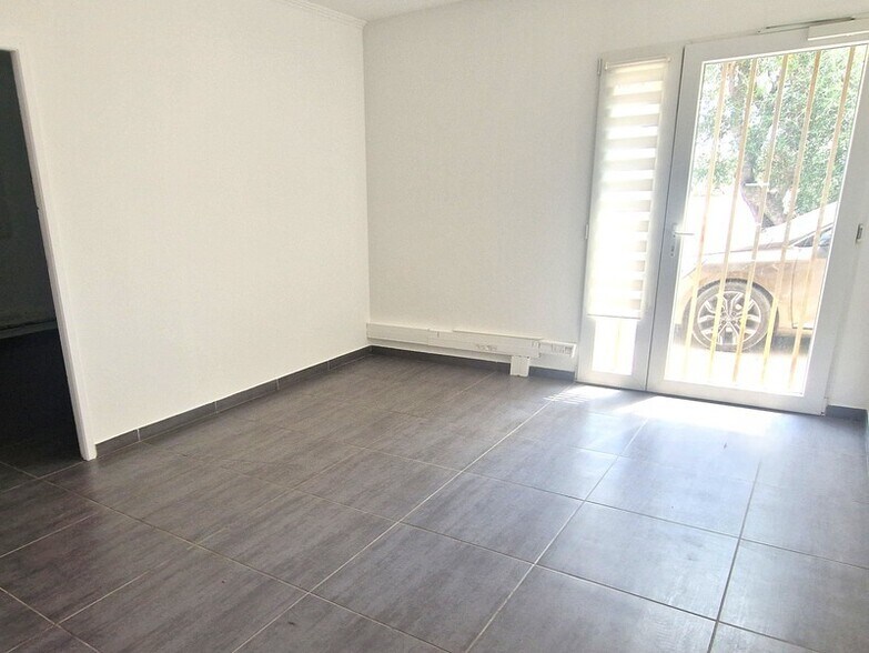 Bureau dans Nice à louer - Photo de l’immeuble – Image 2 sur 5