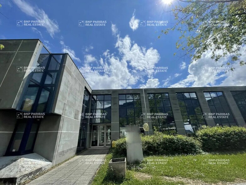 Bureau dans Meylan à louer - Photo de l’immeuble – Image 3 sur 3