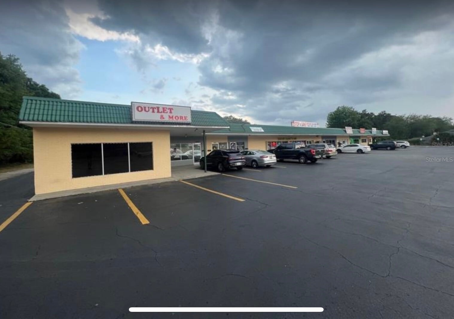 1000 E Alfred St, Tavares, FL à louer Photo intérieure– Image 1 sur 5