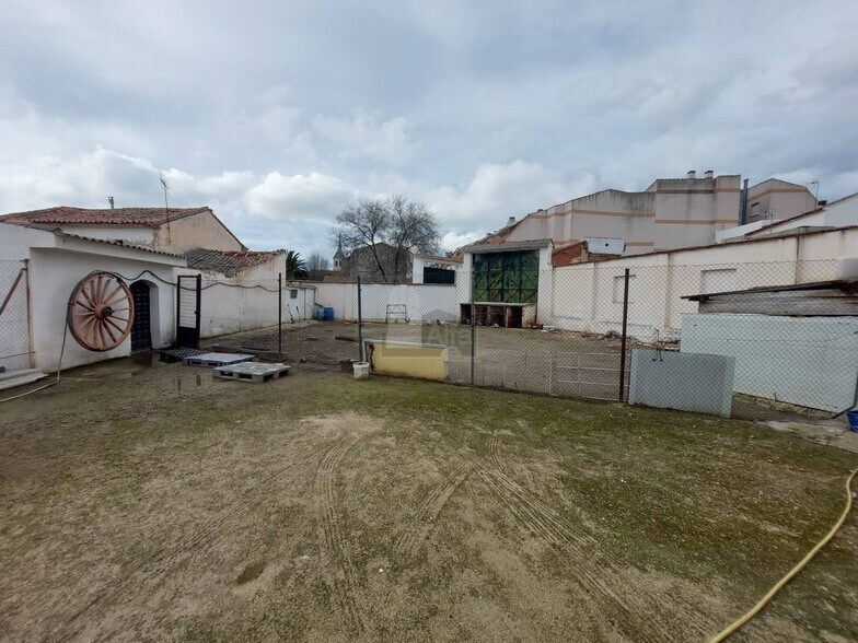 Terrain dans Torres de la Alameda, Madrid à vendre - Photo de l’immeuble – Image 2 sur 4