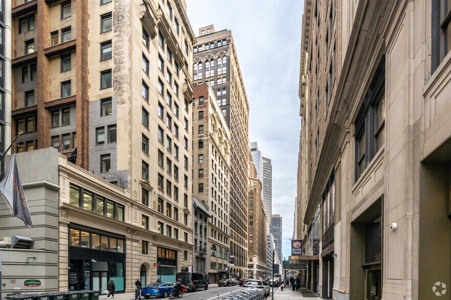 286 Madison Ave, New York, NY à louer - Photo de l’immeuble – Image 2 sur 5
