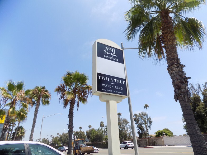 980-982 W Coast Hwy, Newport Beach, CA à louer - Photo de l’immeuble – Image 2 sur 13