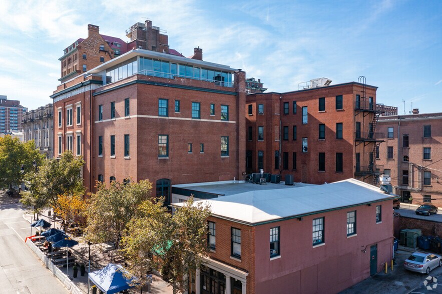800 N Charles St, Baltimore, MD à louer - Photo de l’immeuble – Image 3 sur 6