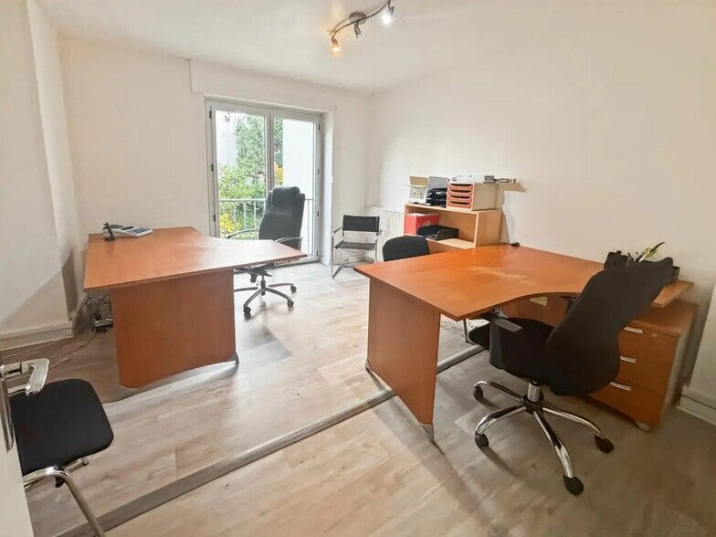 Bureau dans Paris à louer - Photo de l’immeuble – Image 3 sur 7