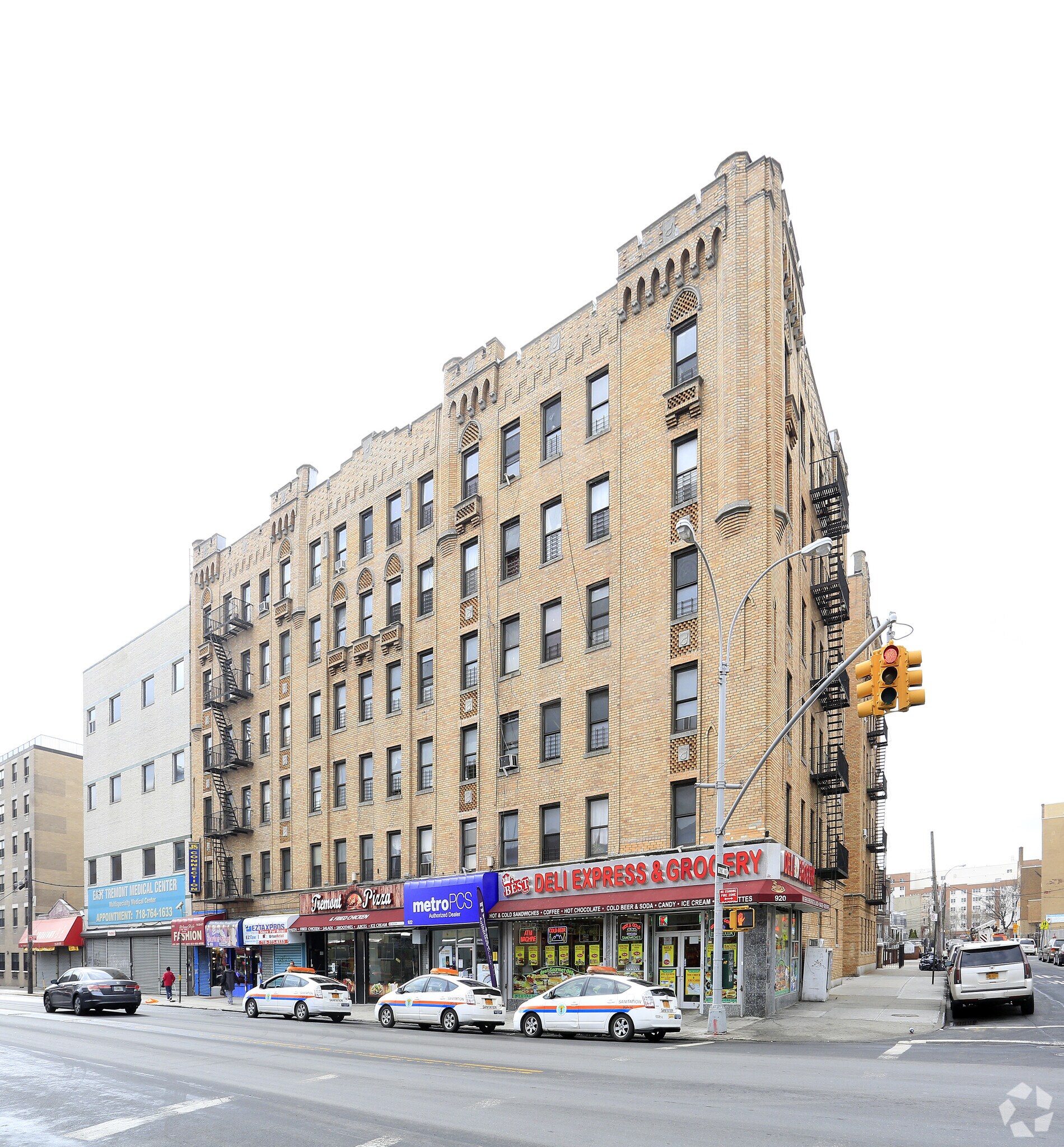 1950 Daly Ave, Bronx, NY à vendre Photo principale– Image 1 sur 5