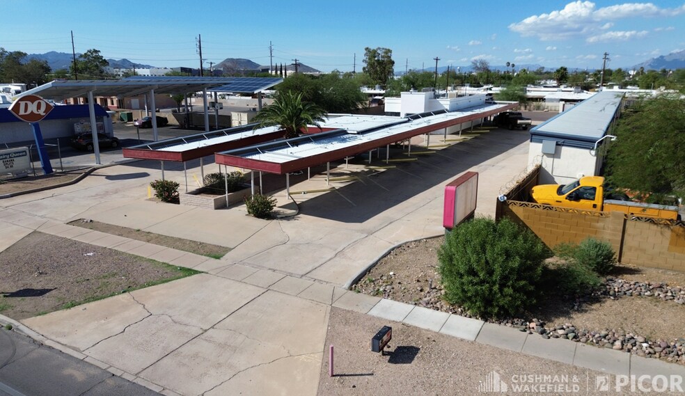 1055 E Irvington Rd, Tucson, AZ à vendre - Photo de l’immeuble – Image 3 sur 4