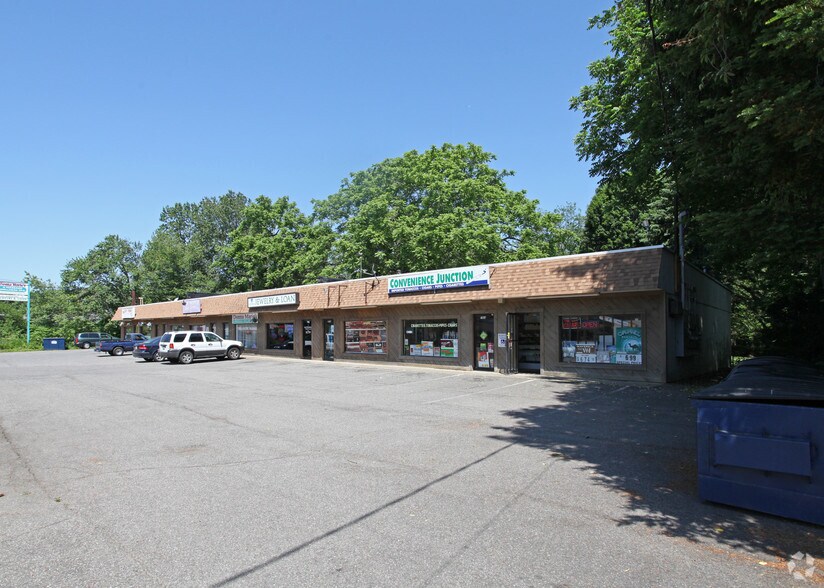 750-760 Boston Post Rd, Milford, CT à louer - Photo de l’immeuble – Image 2 sur 3