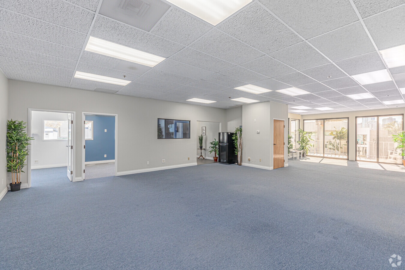 2535 Kettner Blvd, San Diego, CA 92101 - Lot 3C1 -  - Photo intérieure - Image 1 of 8