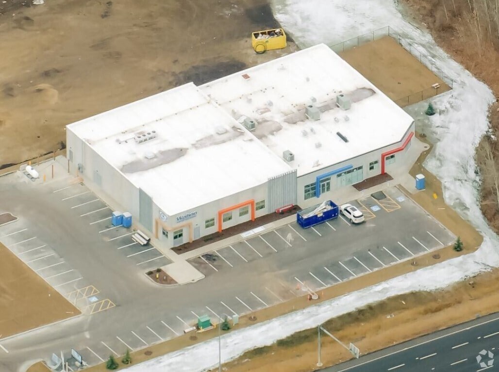 730 Parkland Hwy, Stony Plain, AB à louer Photo principale– Image 1 sur 4