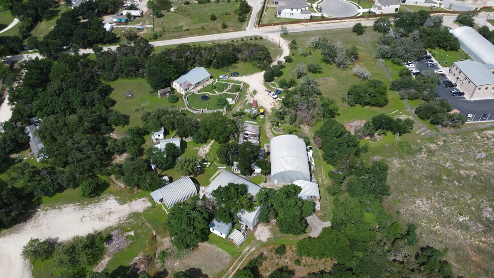 1011 County Road 270, Leander, TX à vendre - Photo principale – Image 1 sur 12