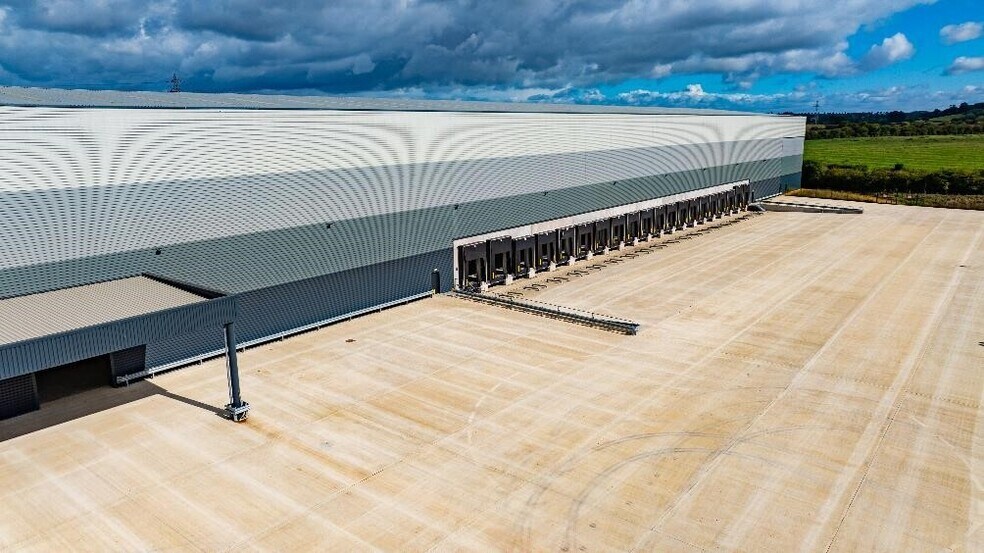 J11 M40 Frontier Park, Banbury à louer - Photo de l’immeuble – Image 2 sur 4