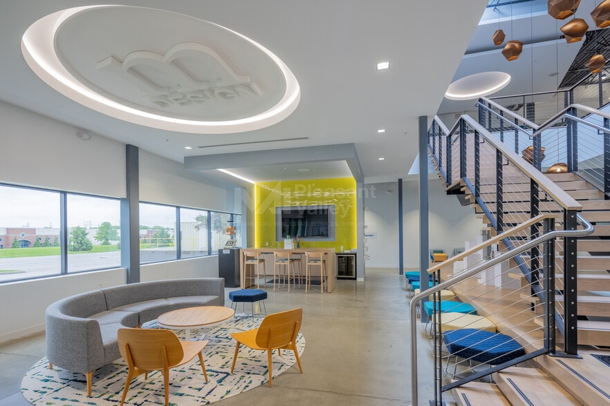 30320 Emerald Valley Pky, Solon, OH à vendre - Photo intérieure – Image 3 sur 12