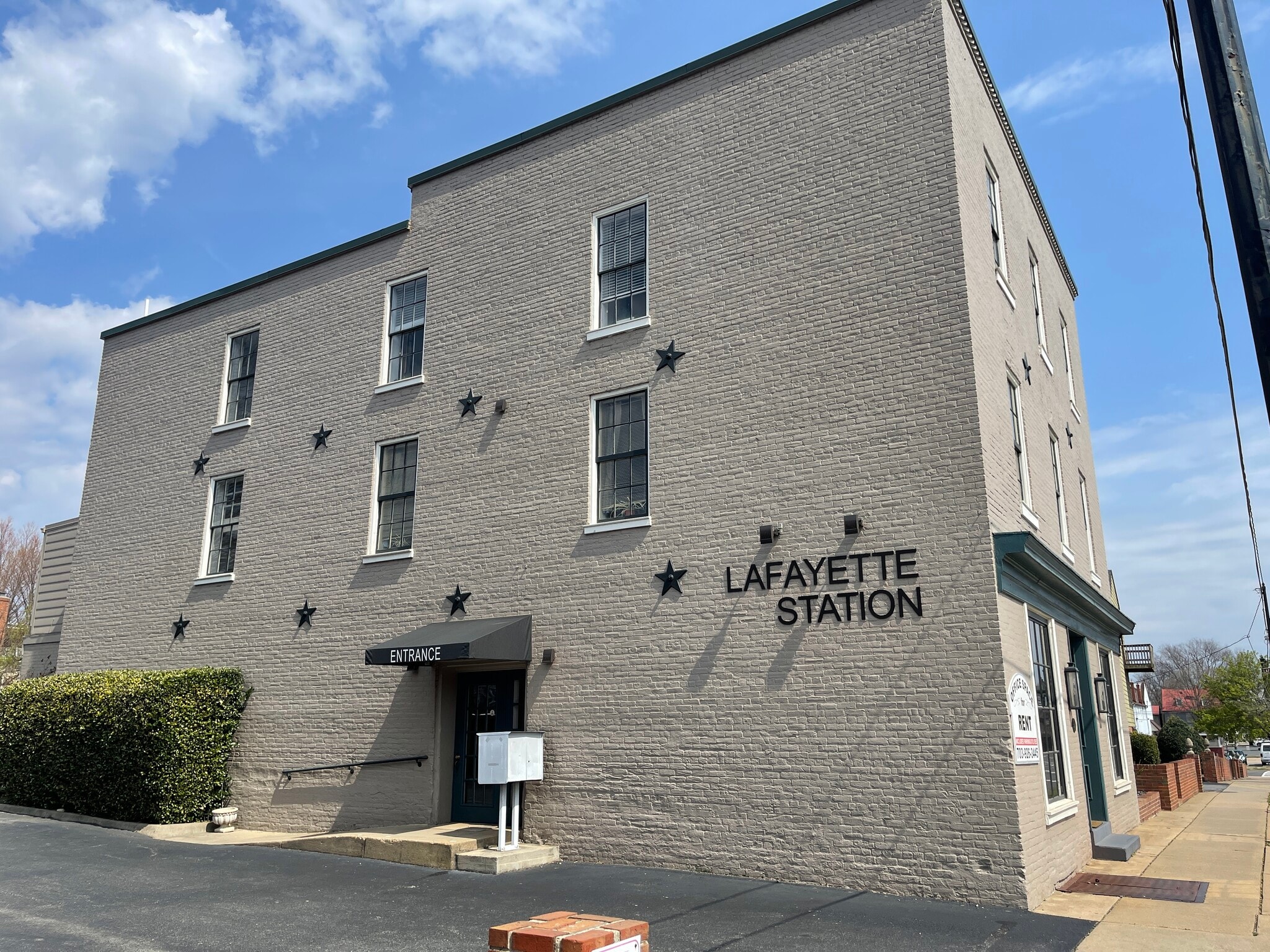 307 Lafayette Blvd, Fredericksburg, VA à louer Photo de l’immeuble– Image 1 sur 10