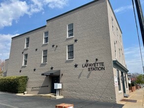 307 Lafayette Blvd, Fredericksburg, VA à louer Photo de l’immeuble– Image 1 sur 10