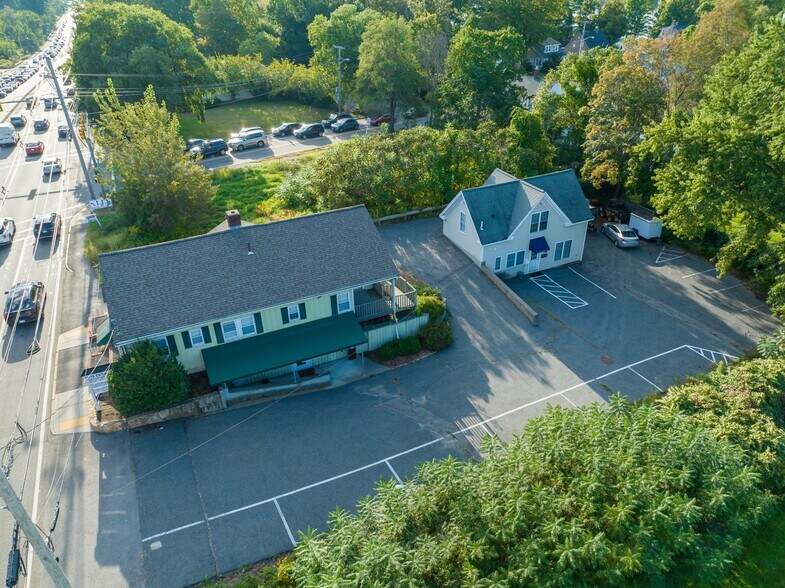 71-73 Turnpike Rd portefeuille de 2 biens à vendre sur LoopNet.fr - Photo principale – Image 1 sur 1