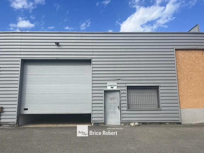 Plus de détails pour 14/16 Rue Douaumont, Villeurbanne - Bureau, Local d'activités à louer