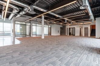 12772 San Fernando Rd, Sylmar, CA à vendre Photo de l’immeuble– Image 2 sur 17