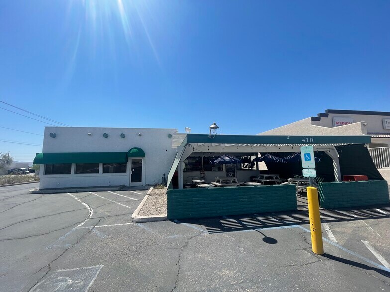 410 El Camino Way, Lake Havasu City, AZ à louer - Photo de l’immeuble – Image 3 sur 6