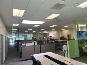 851 Napa Valley Corporate Way, Napa, CA à louer Photo intérieure– Image 2 sur 10