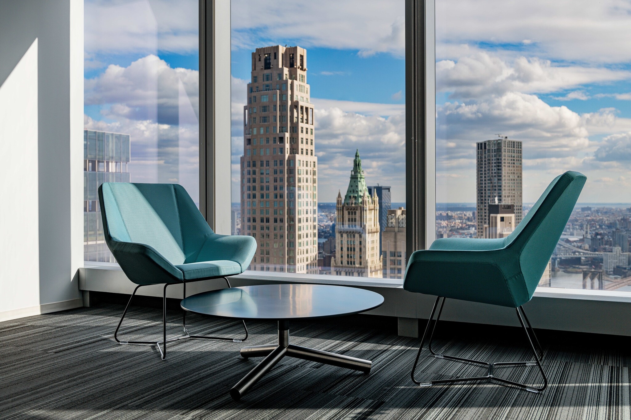 One World Trade Center, New York, NY à louer Photo de l’immeuble– Image 1 sur 4