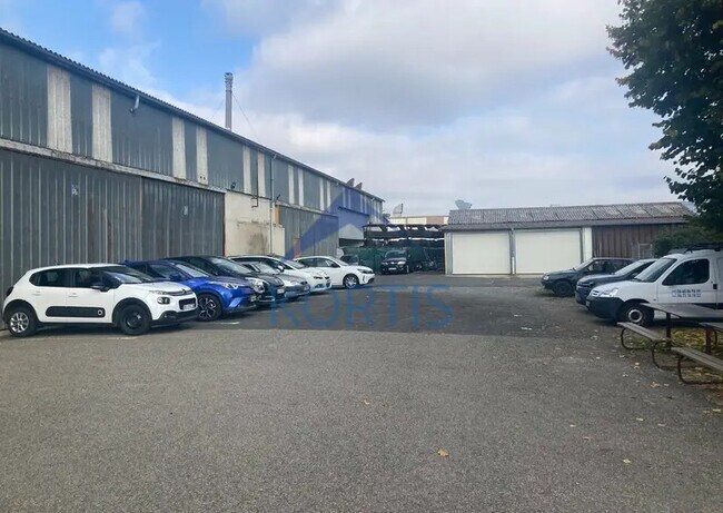 Plus de détails pour 517 Avenue Edouard Herriot, Villefranche-sur-Saône - Local d'activités à louer