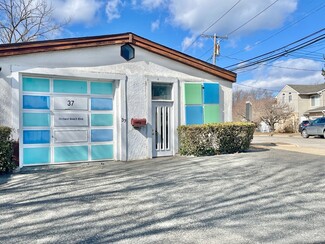 Plus de détails pour 37 Orchid Beach Blvd, Port Washington, NY - Spécialisé à vendre