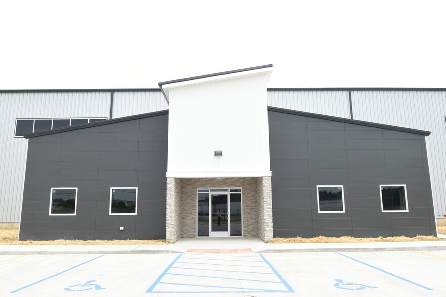 265 Commerce Dr, South Point, OH à louer - Photo de l’immeuble – Image 3 sur 21