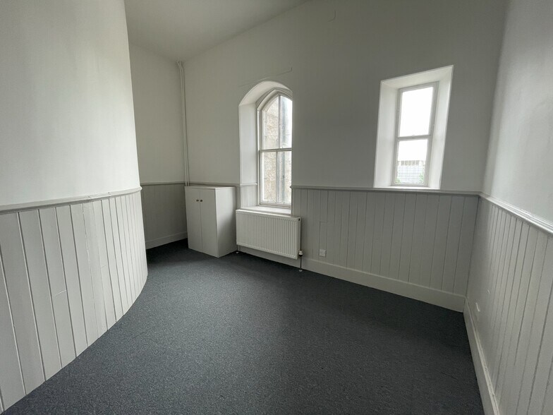 6 Carden Pl, Aberdeen à louer - Photo de l’immeuble – Image 2 sur 7